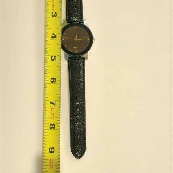 Quartz Stainless Steel Diamond Dial Leather Band Wrist Watch - Picture 5 of 7